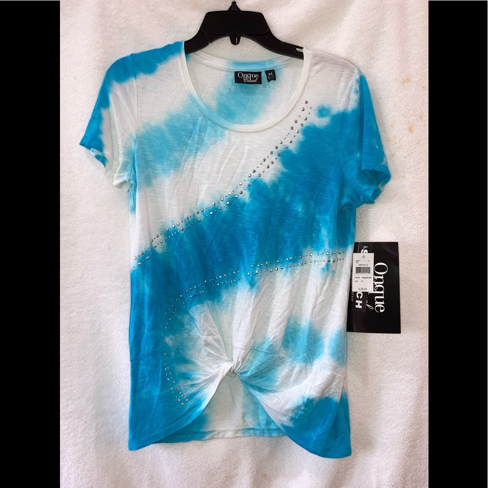 NWT Turquoise and white short sleeve fashion top with metallic bling accents